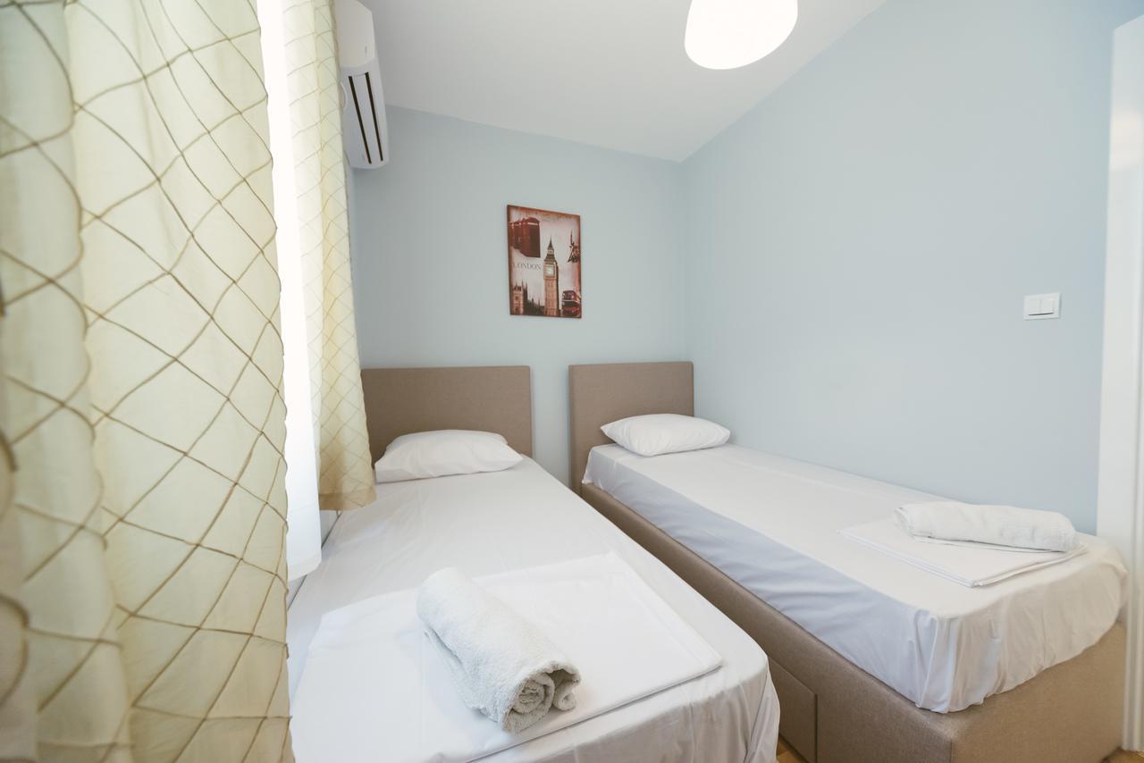 Apartment Luxury Explorer بودغوريتْسا المظهر الخارجي الصورة
