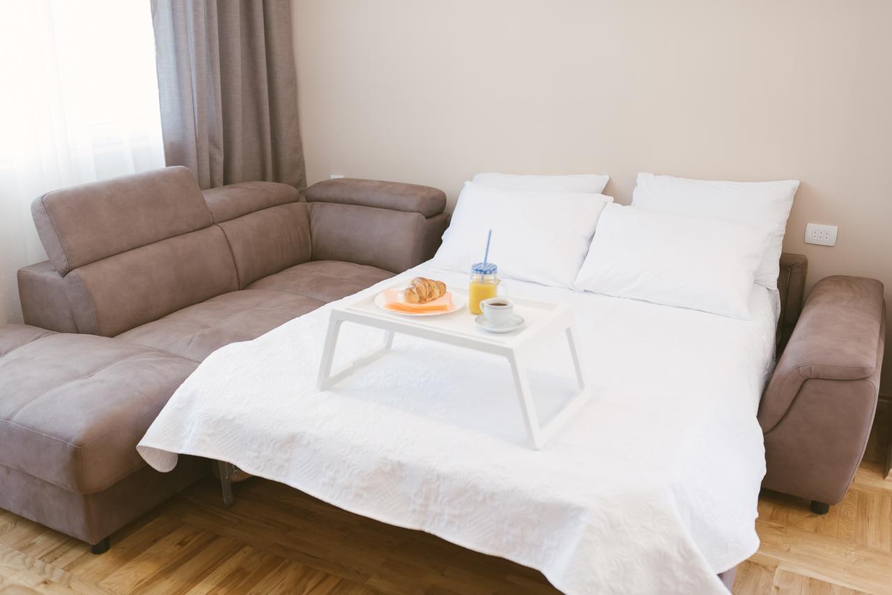 Apartment Luxury Explorer بودغوريتْسا المظهر الخارجي الصورة