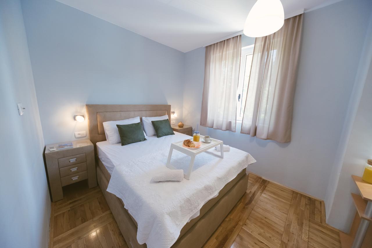 Apartment Luxury Explorer بودغوريتْسا المظهر الخارجي الصورة