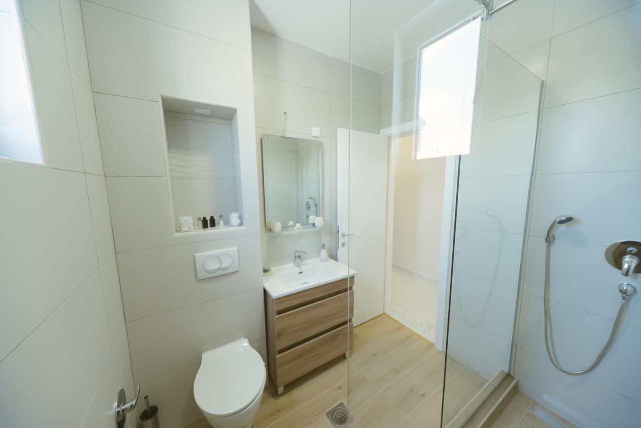Apartment Luxury Explorer بودغوريتْسا المظهر الخارجي الصورة