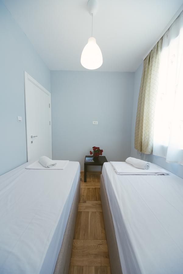 Apartment Luxury Explorer بودغوريتْسا المظهر الخارجي الصورة
